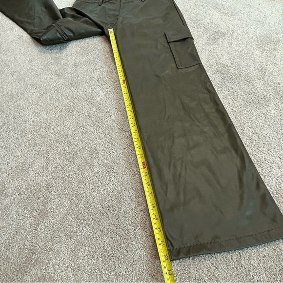 Zara Olive Green Vegan Faux Leather High Rise Straight Leg Cargo Pants 12 NWOT - Picture 7 of 10